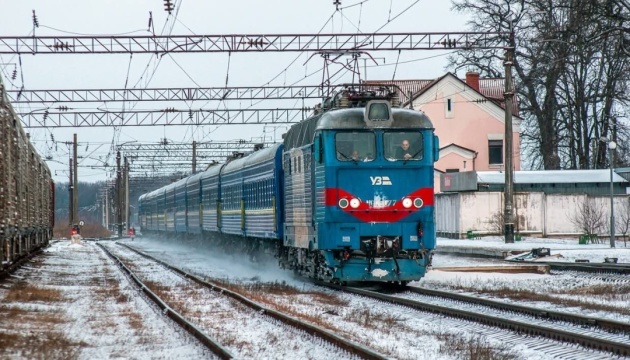 Enemy strikes railway infrastructure in Chernihiv region at night, several trains canceled