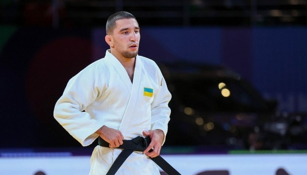 Українець Халматов виграв «срібло» на етапі серії Grand Slam із дзюдо у Франції
