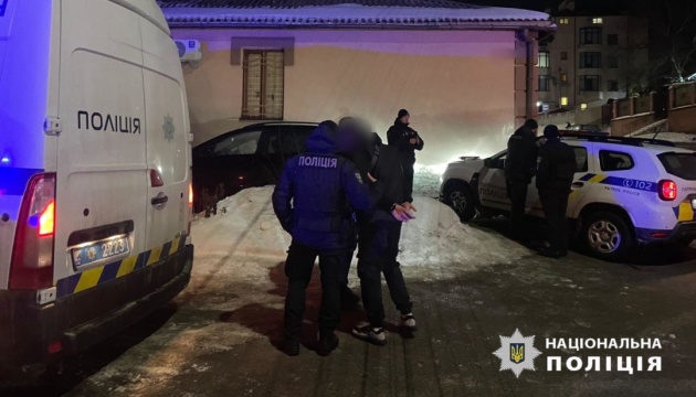 У Вінниці чоловік приніс гранату в кафе - його затримали