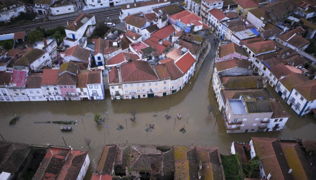 У Португалії після смертельних штормів пішла у відставку глава МВС