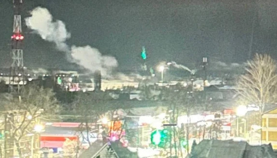 У Росії ударні дрони атакували оборонний завод «Прогрес» та військовий арсенал