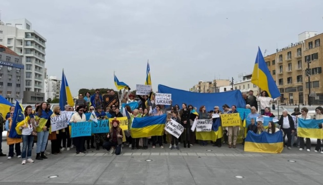 Організація українців на Кіпрі стала асоційованим членом ЄКУ