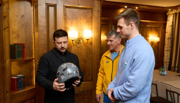 Пам'ять - це не порушення: Зеленський зустрівся з Гераскевичем і вручив йому орден Свободи