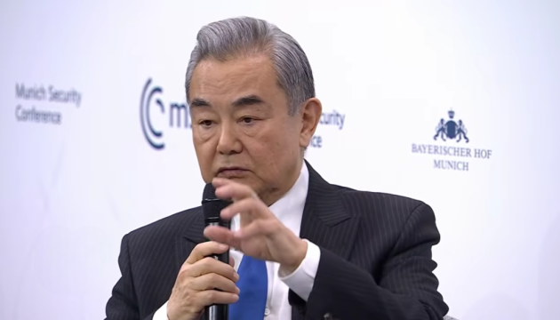 Європа має повне право брати участь у переговорах про мир в Україні - Ван Ї