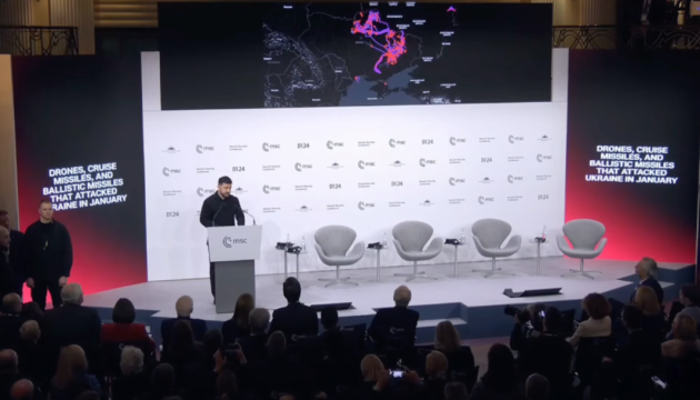 Zelensky in Munich demonstrates visualization of Russia's massive strike on Ukraine 