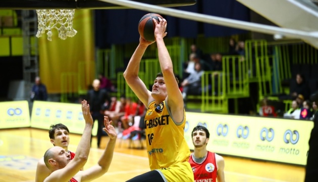 Баскетбол: «Харківські Соколи» здолали «Говерлу», перемоги «Київ-Баскета», «Запоріжжя», «Луцька»