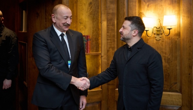 Зеленський і Алієв обговорили енергетичні проєкти та мирний процес