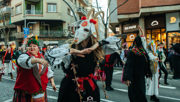 Українську Маланку представили на карнавалі в Барселоні