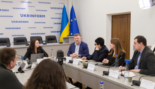 Відкритий парламент: моніторинг прозорості комітетів Верховної Ради України за 2025 рік