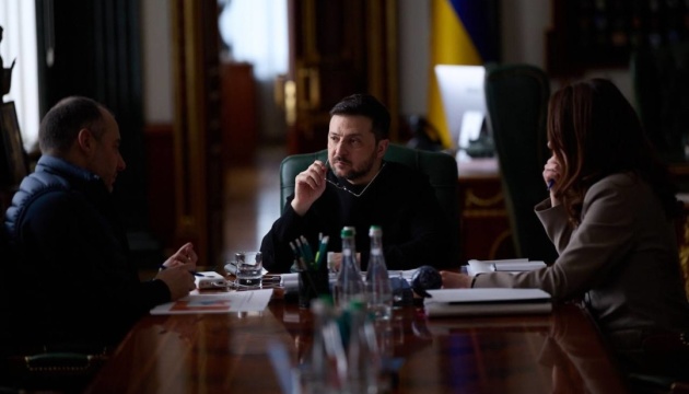 Зеленський анонсував нові кроки для енергетичної безпеки громад