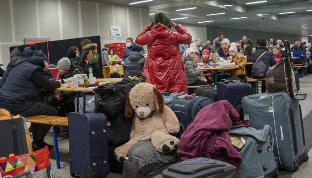 Скорочення курсів інтеграції у Німеччині «зачепить» українців - DW