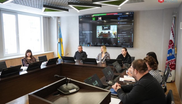 У Черкасах затвердили перший у місті безбар’єрний маршрут