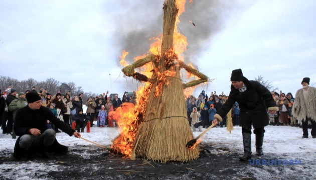 У музей просто неба для всіх бажаючих відбулося яскраве й по-справжньому народне свято «Масниця. Колодій» / Фото: Володимир Тарасов, Укрінформ