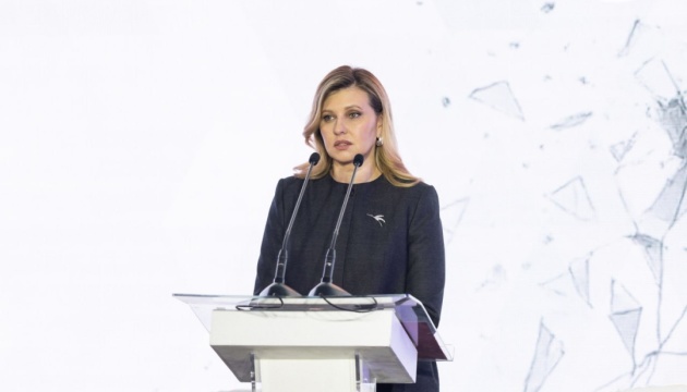 Для повернених з-під контролю РФ дітей створюють систему підтримки, а не разової допомоги - Зеленська