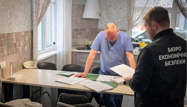 Збитки на 7 мільйонів: у Києві викрили схему розтрати на оборонному підприємстві