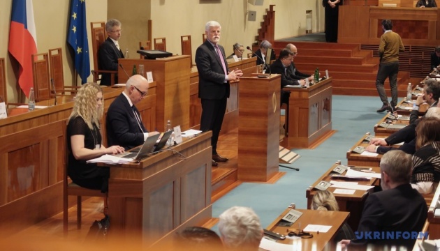 Президент Чехії закликав Європу не допустити нав’язування умов Україні