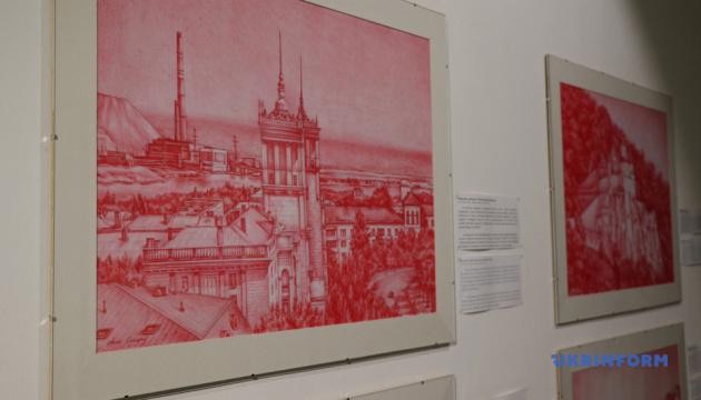 У Львові відкрилася виставка про Маріуполь