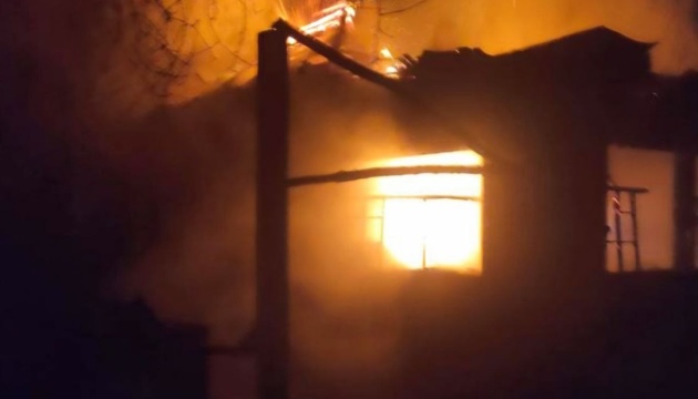 Росіяни обстрілювали Дніпропетровщину з артилерії та атакували дронами, є поранений