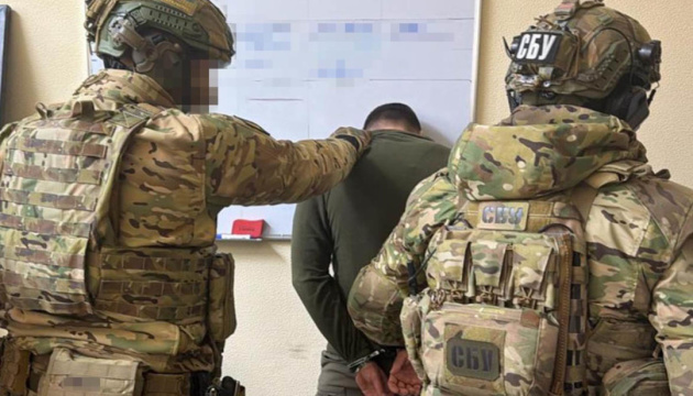 Air Force logistics chief, SBU regional head exposed in bribery case