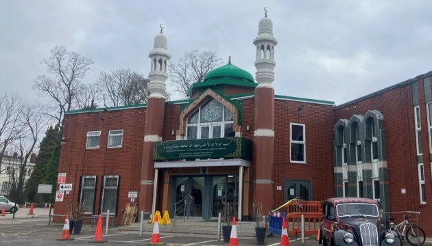 У Манчестері затримали чоловіка, який прийшов до мечеті із сокирою