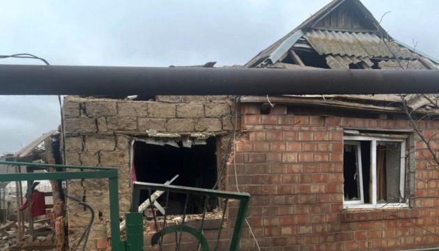 Росіяни 20 разів атакували два райони Дніпропетровщини, є поранена