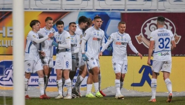 «Динамо» розгромило «Епіцентр» у чемпіонаті України з футболу
