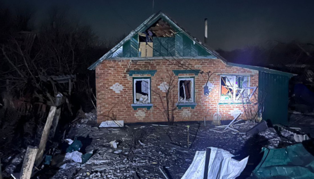 Ворог за добу обстріляв 20 населених пунктів Харківщини, семеро поранених