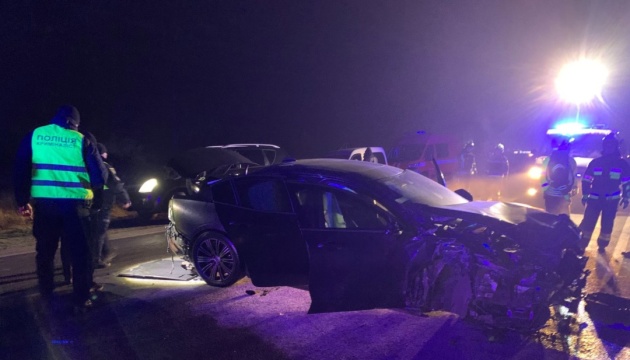 На Прикарпатті зіткнулися чотири автівки, серед загиблих - дитина