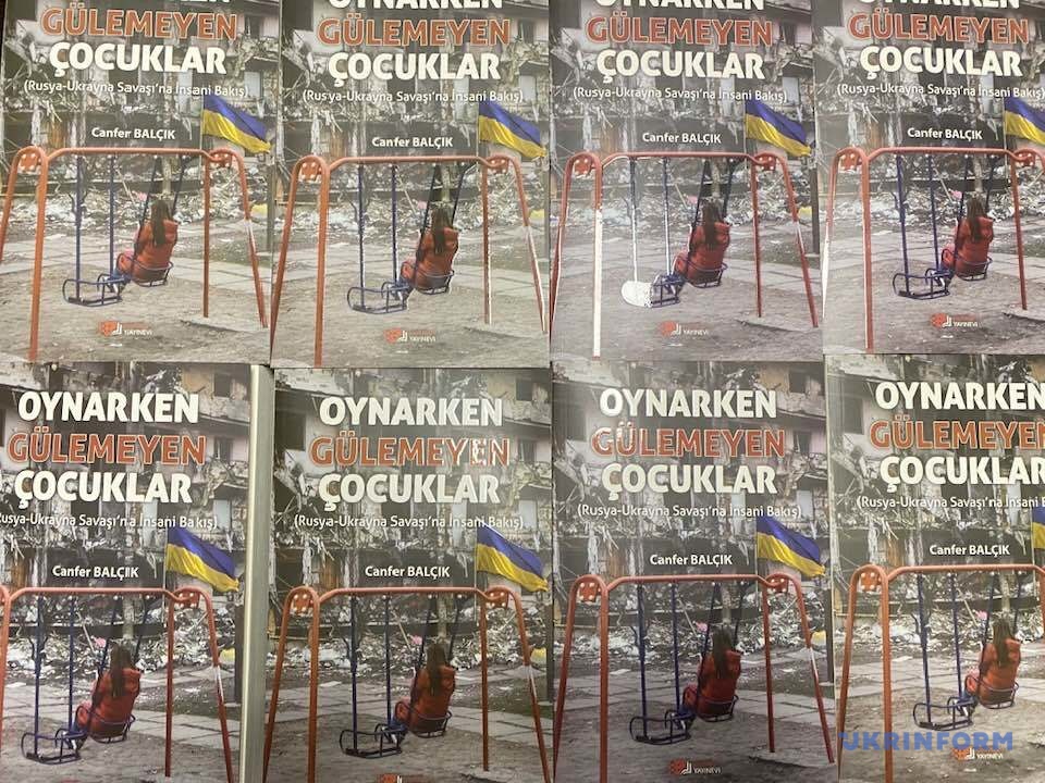 Вийшла друком перша книга про війну в Україні турецькою мовою