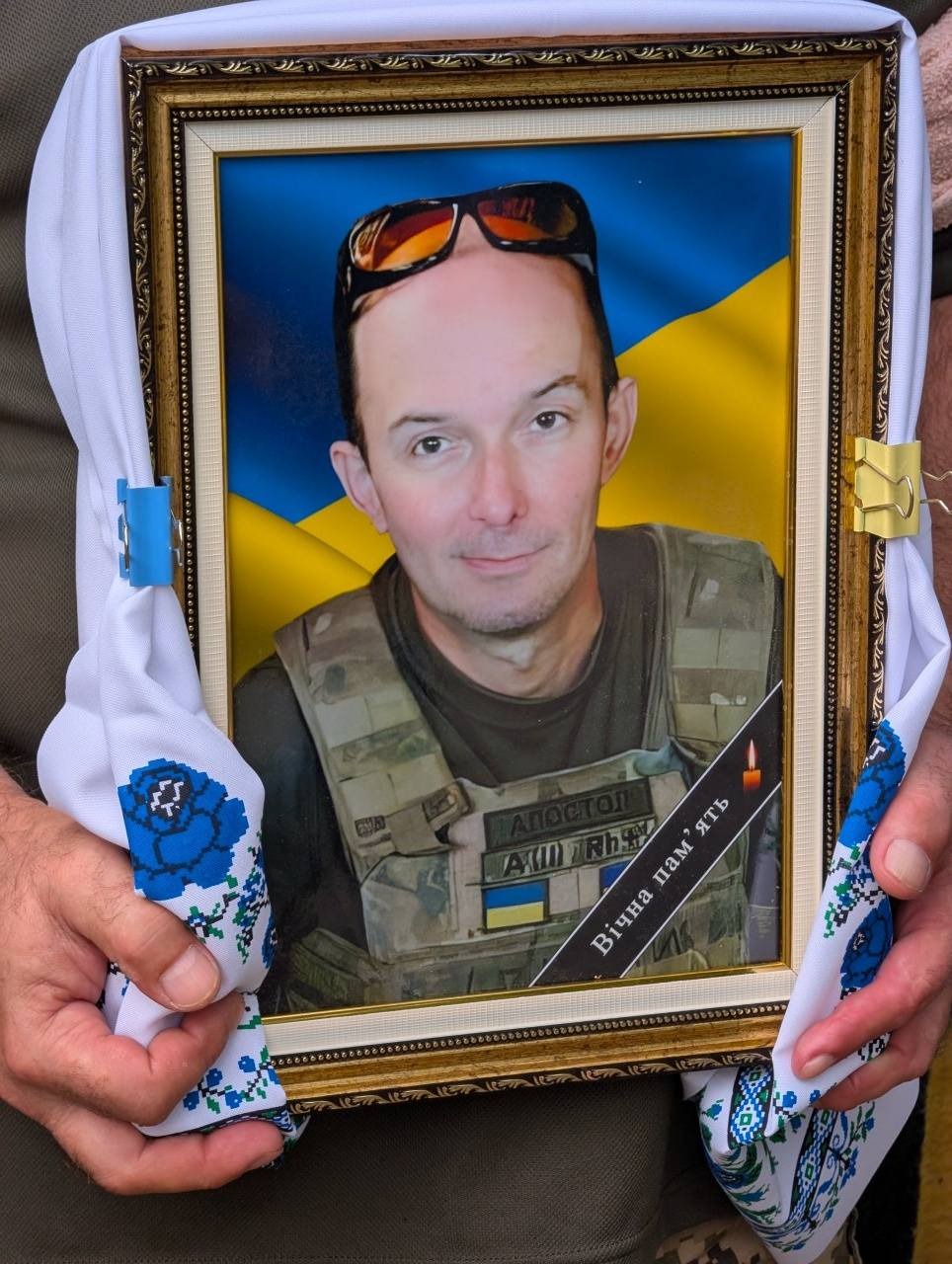 Пам'яті головного сержанта Романа Стецька (позивний «Апостол»)