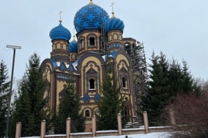 У Сумах через атаку російських дронів пошкоджений Стрітенський храм