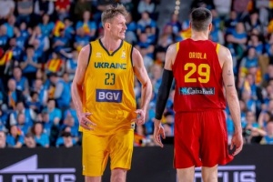 Артем Пустовий завершив кар’єру у баскетбольній збірній України