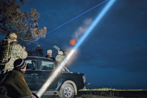 L'Ukraine simplifie le recrutement de bénévoles pour la défense aérienne