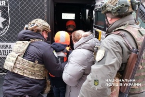 Найскладнішим в евакуації дітей є небажання батьків виїжджати - глава ювенальної поліції