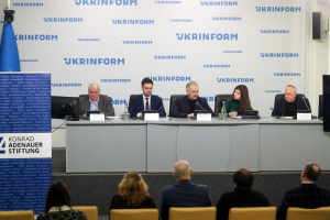 Українське суспільство, держава і церква в умовах миру та війни