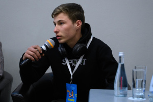 «Ми залишаємося разом і вдома» - наймолодший опікун на Харківщині Олександр Зерній