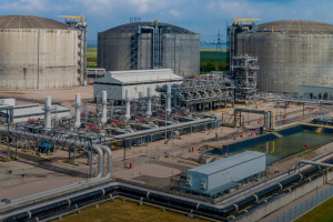 Катар оголосив «форс-мажор» для покупців скрапленого газу через зупинку виробництва