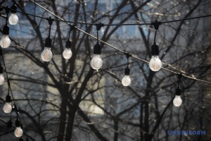 Графіки відключень світла в середу діятимуть у деяких регіонах