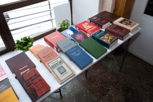 Мандрівка української бібліотеки з Торонто в Тернопіль