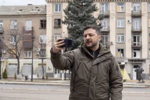 Зеленський на Донбасі: Росіяни не відмовляються від війни і на весну готують наступ