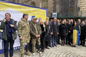 У центрі Нью-Йорка урочисто підняли український прапор