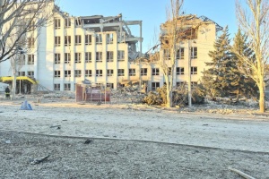 Армія РФ вночі вдарила по Краматорську авіабомбою, шестеро поранених, серед них - діти