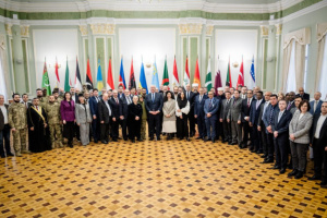 У МЗС України відбувся іфтар за участю захисників-мусульман, послів і лідерів кримськотатарського народу