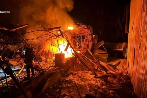 На Чернігівщині через обстріл знеструмлена ЛЕП, є пошкодження техніки та будівель