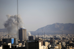 Інтенсивність ударів по Ірану зростає: Ізраїль заявив про ліквідацію міністра розвідки