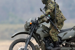 Russians use motorcycles and buggies for assaults again, Voloshyn says