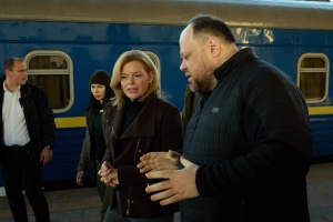 До Києва приїхала президентка Бундестагу Кльокнер