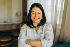 У Росії заочно засудили експертку ІМІ Земляну до 13 років за нібито «напад на посла РФ»