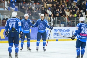 Хокей. «Сокіл» вдруге розгромив «Шторм» у півфінальноій серіі плей-о