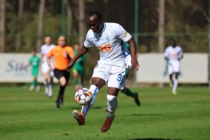 Футболіст «Динамо» Діалло гратиме за «Рух» на правах оренди